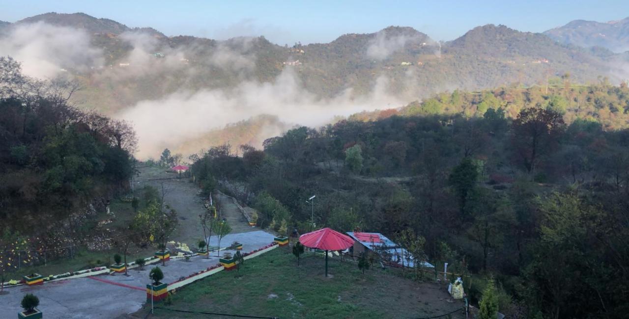 Nakshatra Resort Kunihar 외부 사진