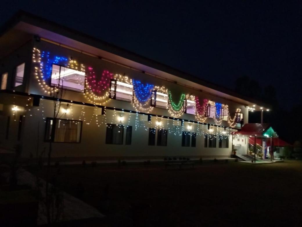 Nakshatra Resort Kunihar 외부 사진