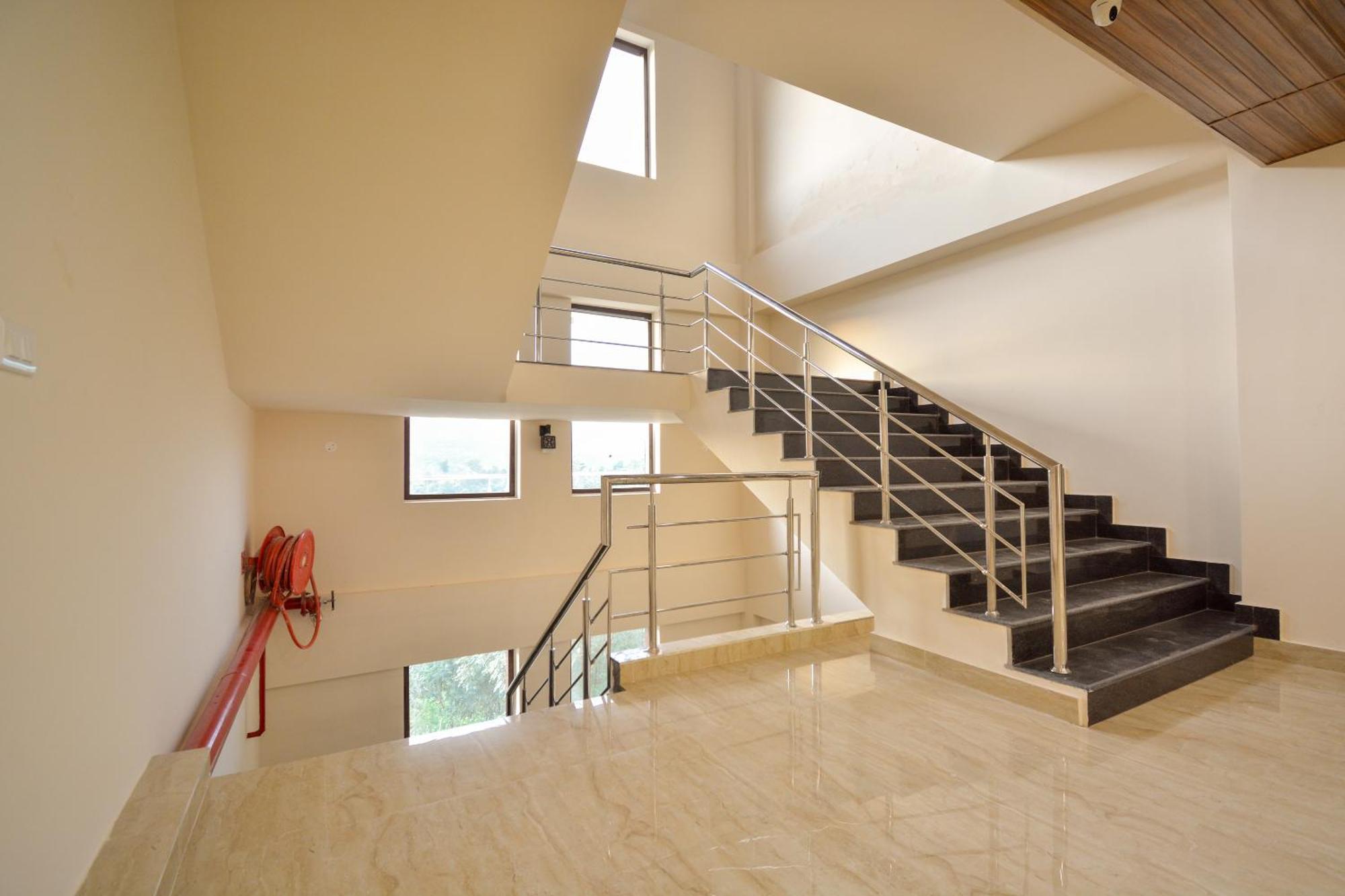 Nakshatra Resort Kunihar 외부 사진