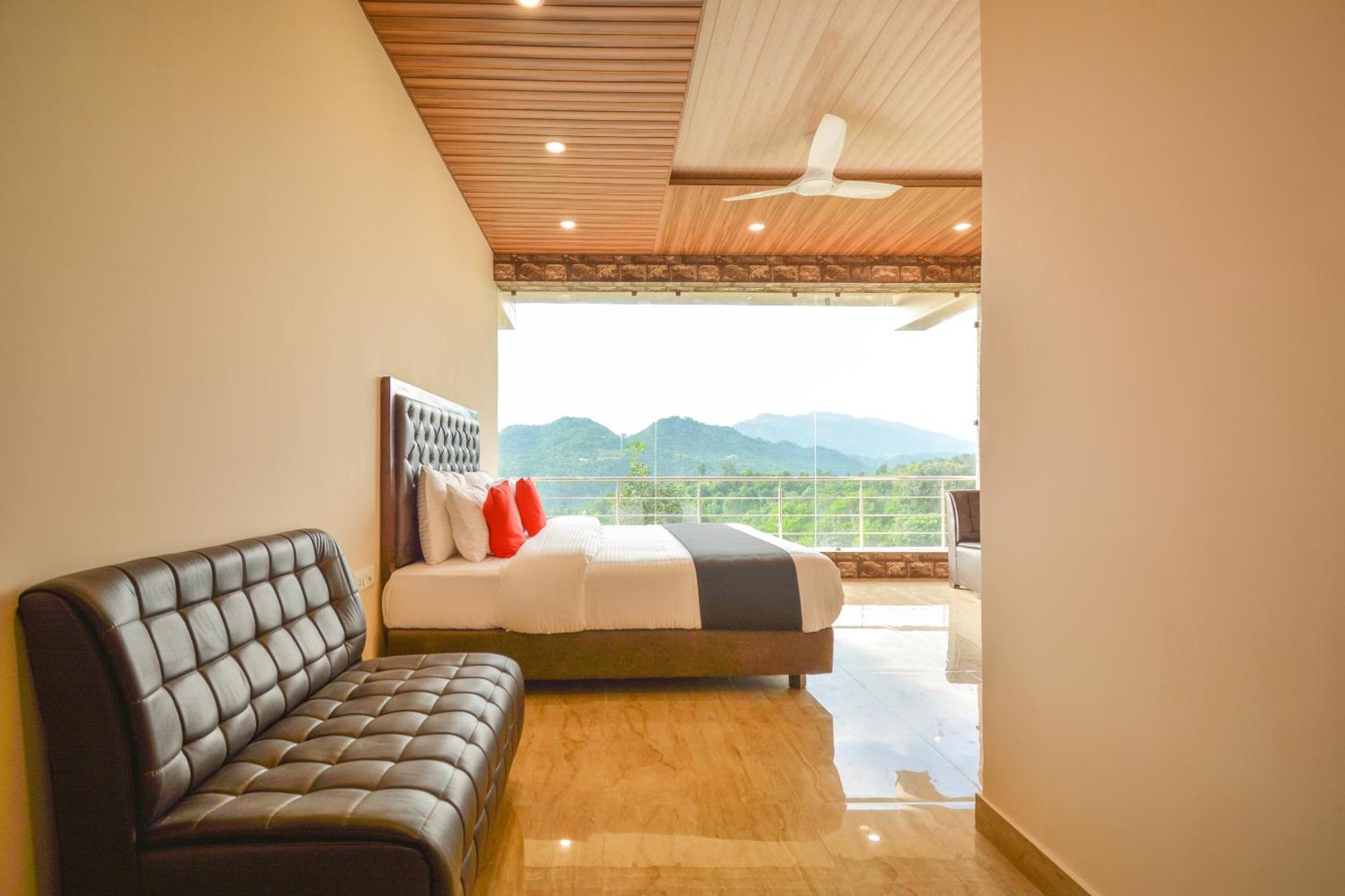 Nakshatra Resort Kunihar 외부 사진